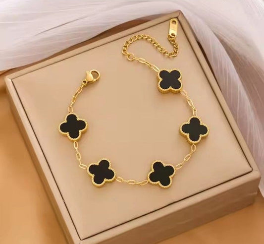 Lucky Symbol, Clover Charm Bracelet - Black